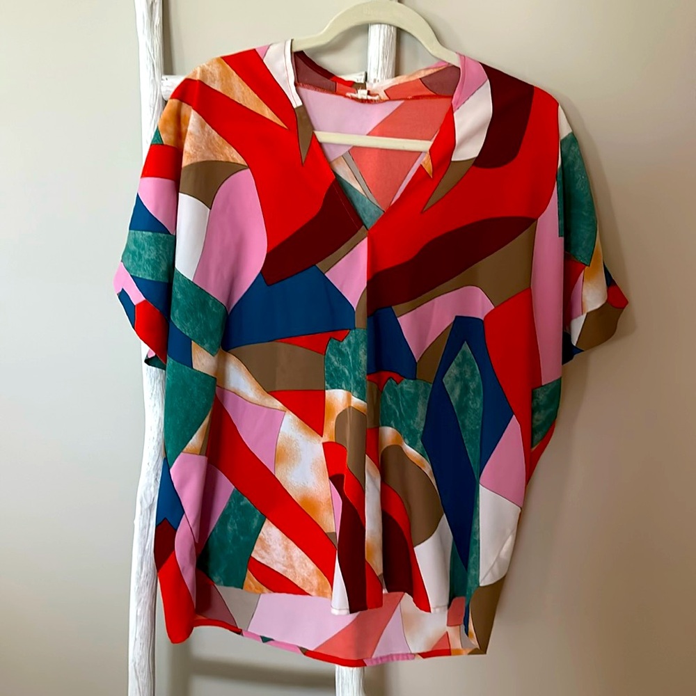 Women’s silky top, size M